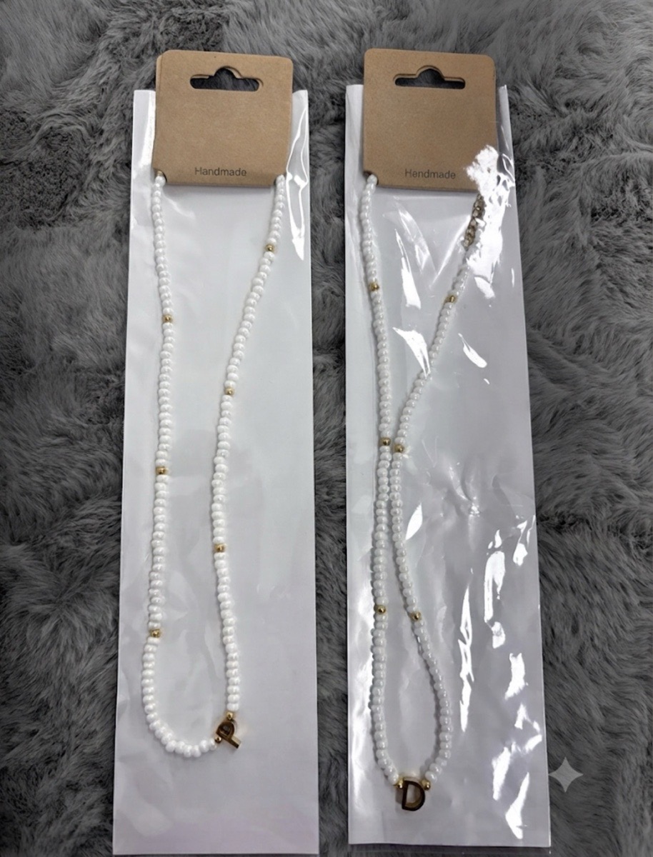 COLLAR INICIAL PERLITA