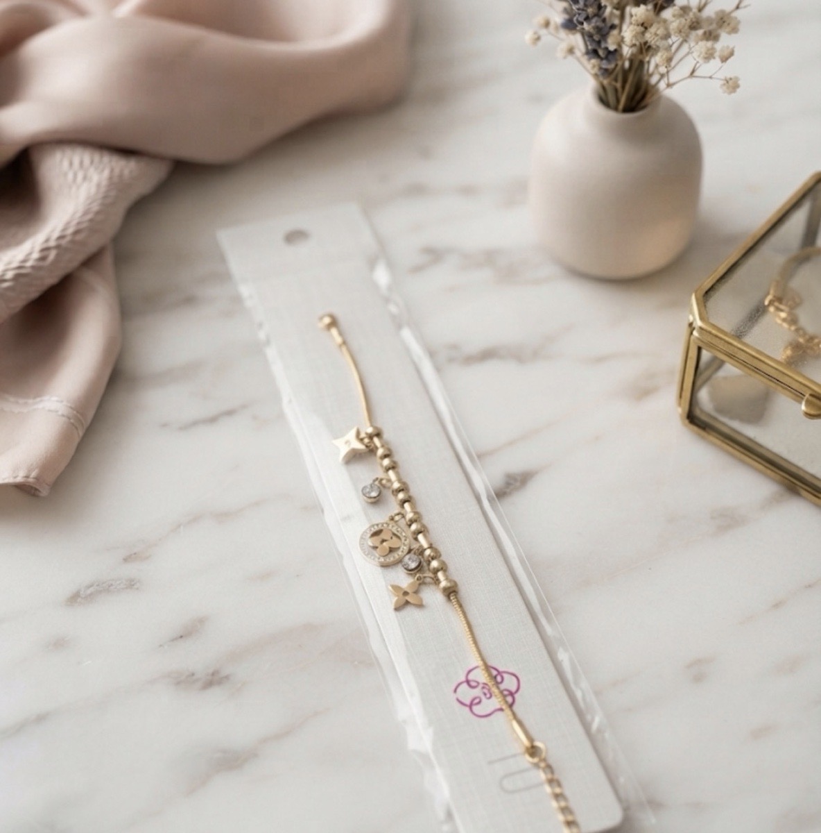 PULSERA LV