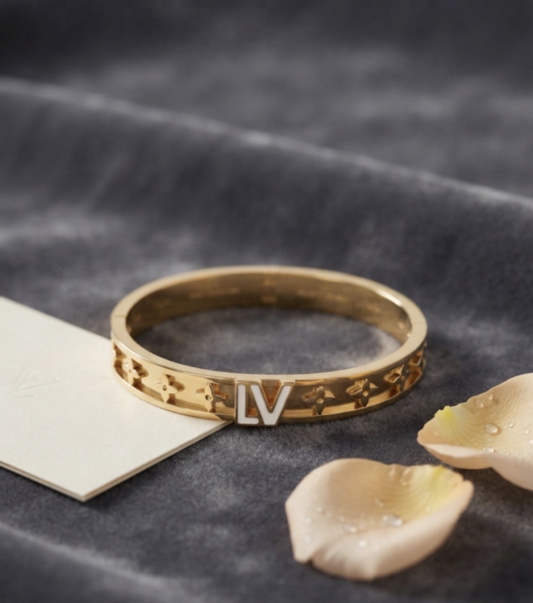 PULSERA LV ORO
